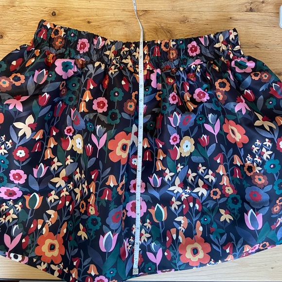 Valentino Floral Jacquard Skirts SIZE IT40(US 4) - Picture 7 of 9